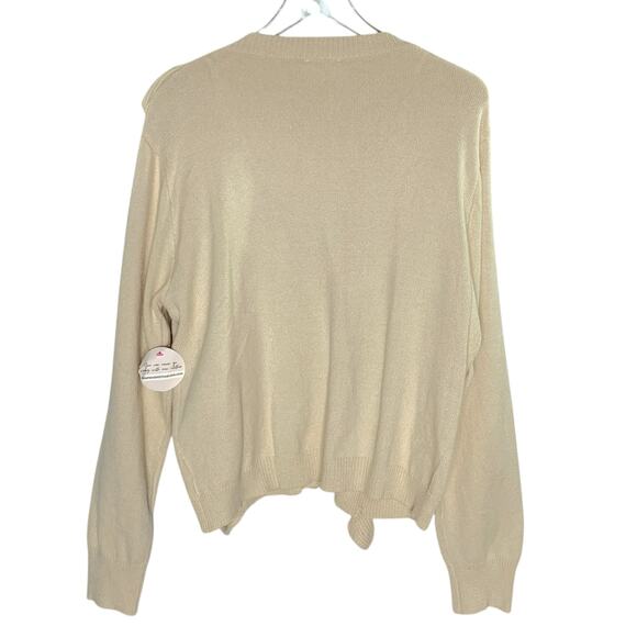 143 Story Line Up L NEW Ivory Ruffle Trim V Neck Cardigan Neutral - Picture 2 of 8